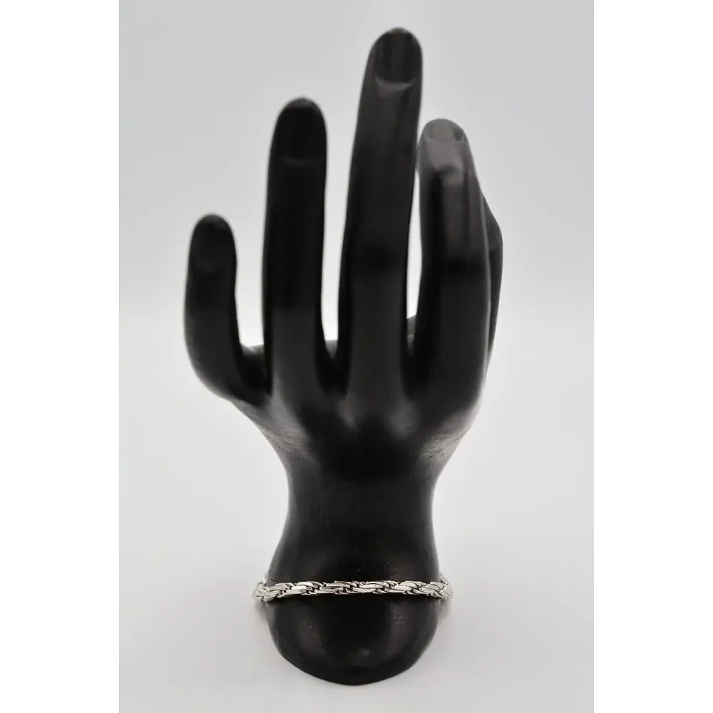 Nina Ricci Vintage Bracelet Silver Tone Metallic Shiny Linked Chain Signed BinAD