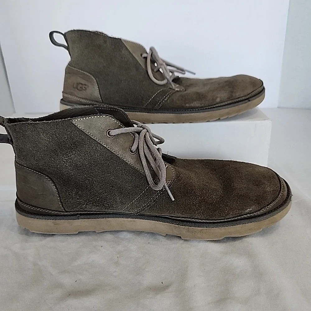 UGG these neumal