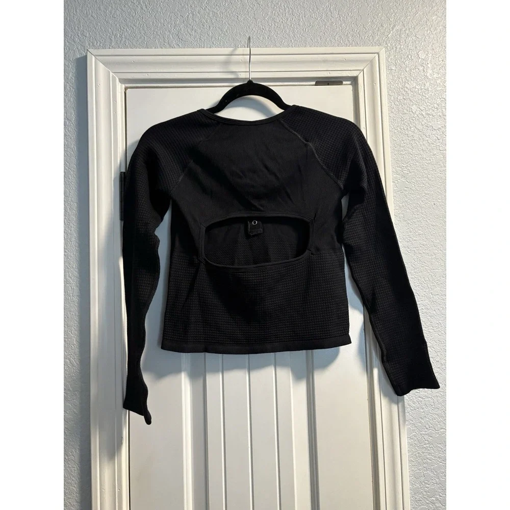 NWT Free People Movement Bail Out Long Sleeve Layer Crop Top Black M/L $68