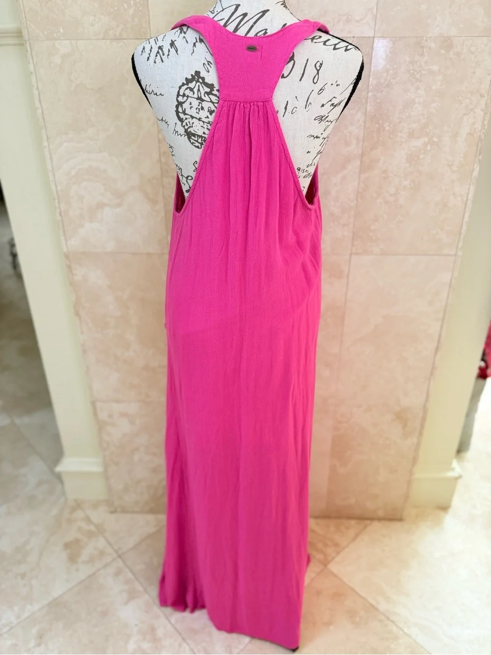 O’Neill Hot Pink V-Neck Sleeveless Crinkle Maxi Dress with Pockets Size S