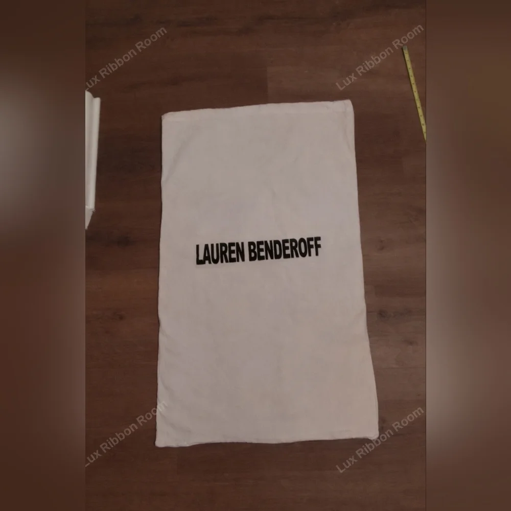 LAUREN BENDEROFF Extra Large Natural Cotton Dust Bag 35