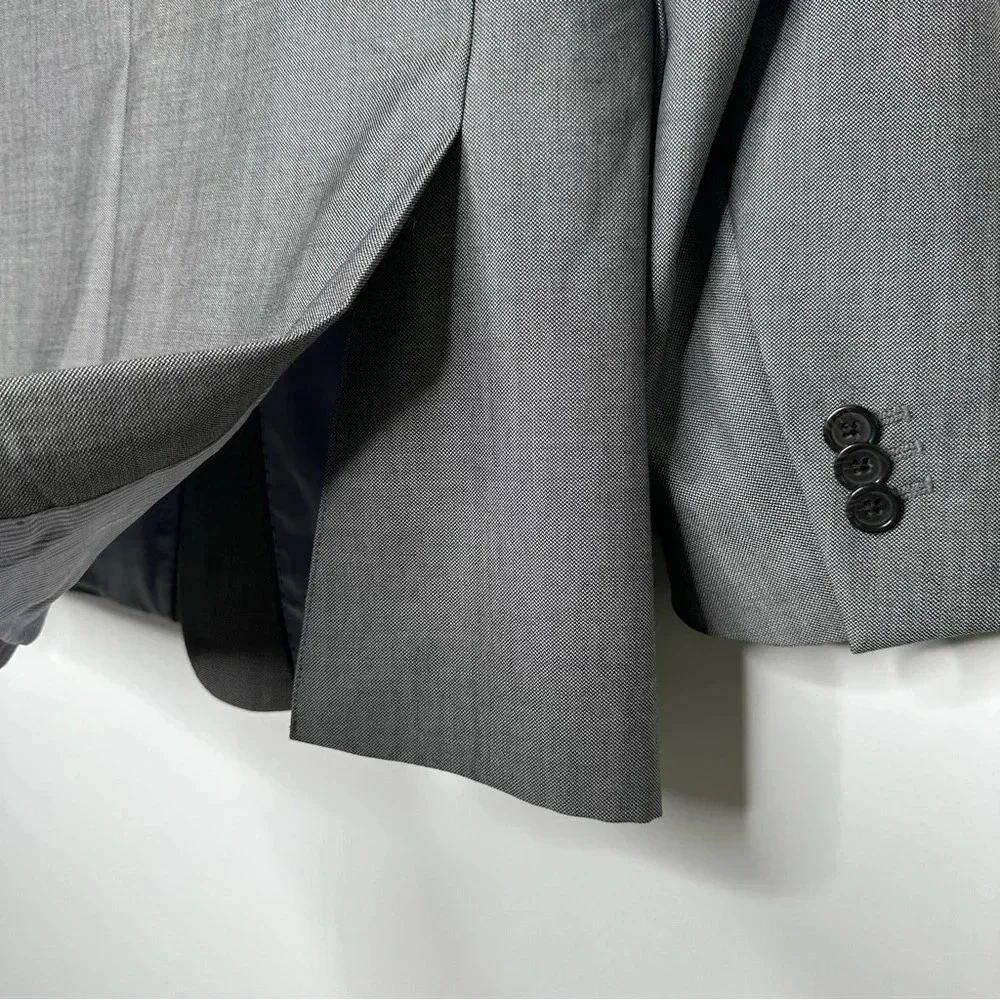 Banana Republic Gray Tailored Fit Wool Blazer Size 40R