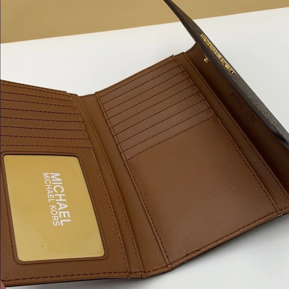 Michael Kors Michael Kors Jet Set Travel Trifold