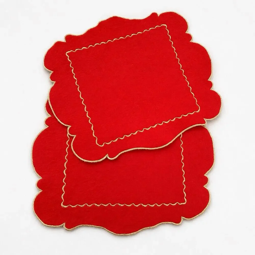 Caro Home Red Gold Scalloped Placemats Set of 2 Cotton Holiday Decor