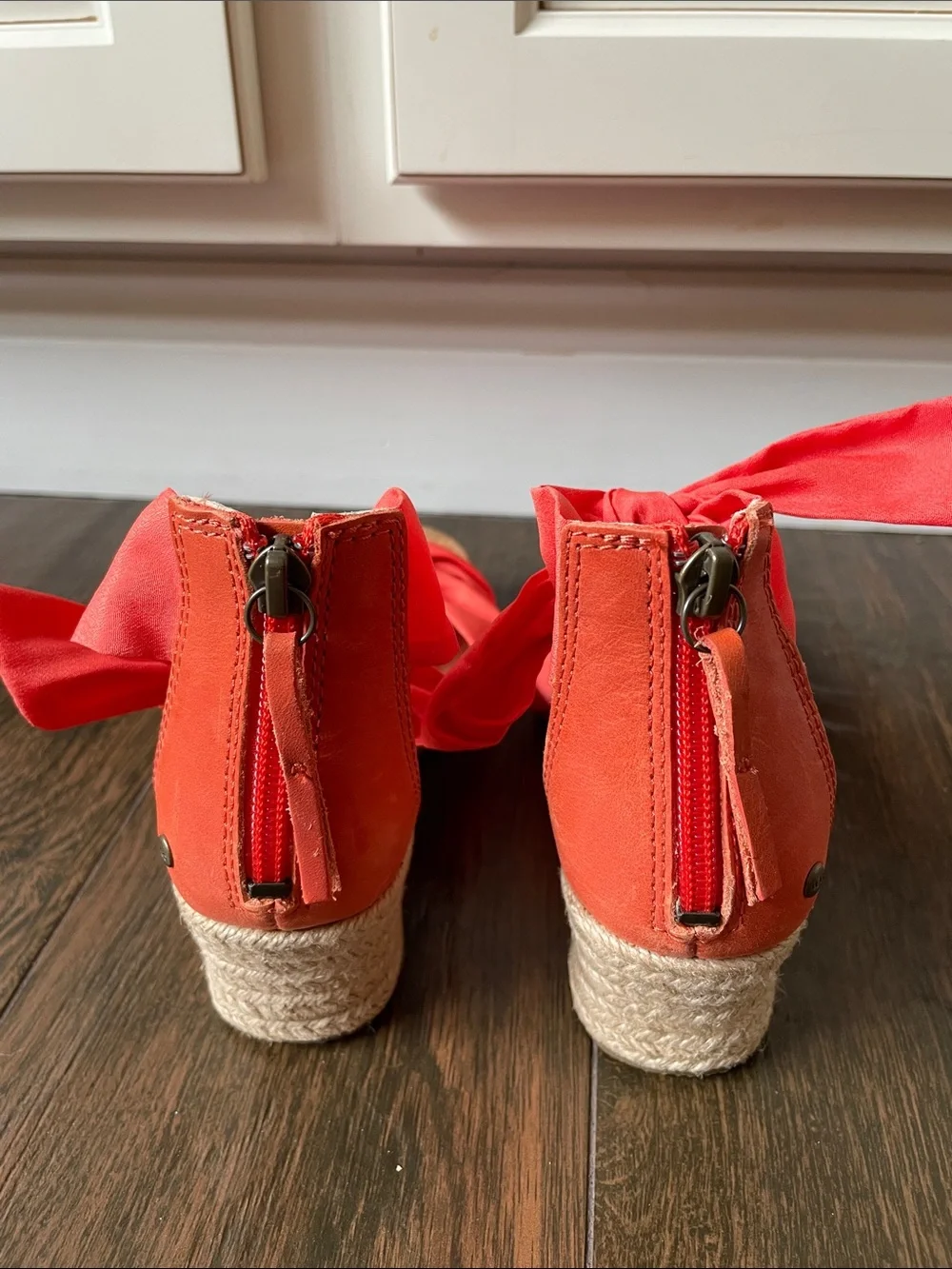 UGG chic coral