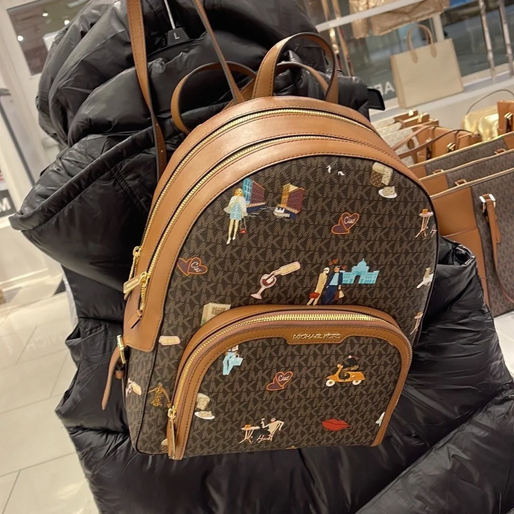 MICHAEL KORS JET SET GIRLS JAYCEE LARGE ZIP POCKET BACKPACK BROWN MULTI COLOR