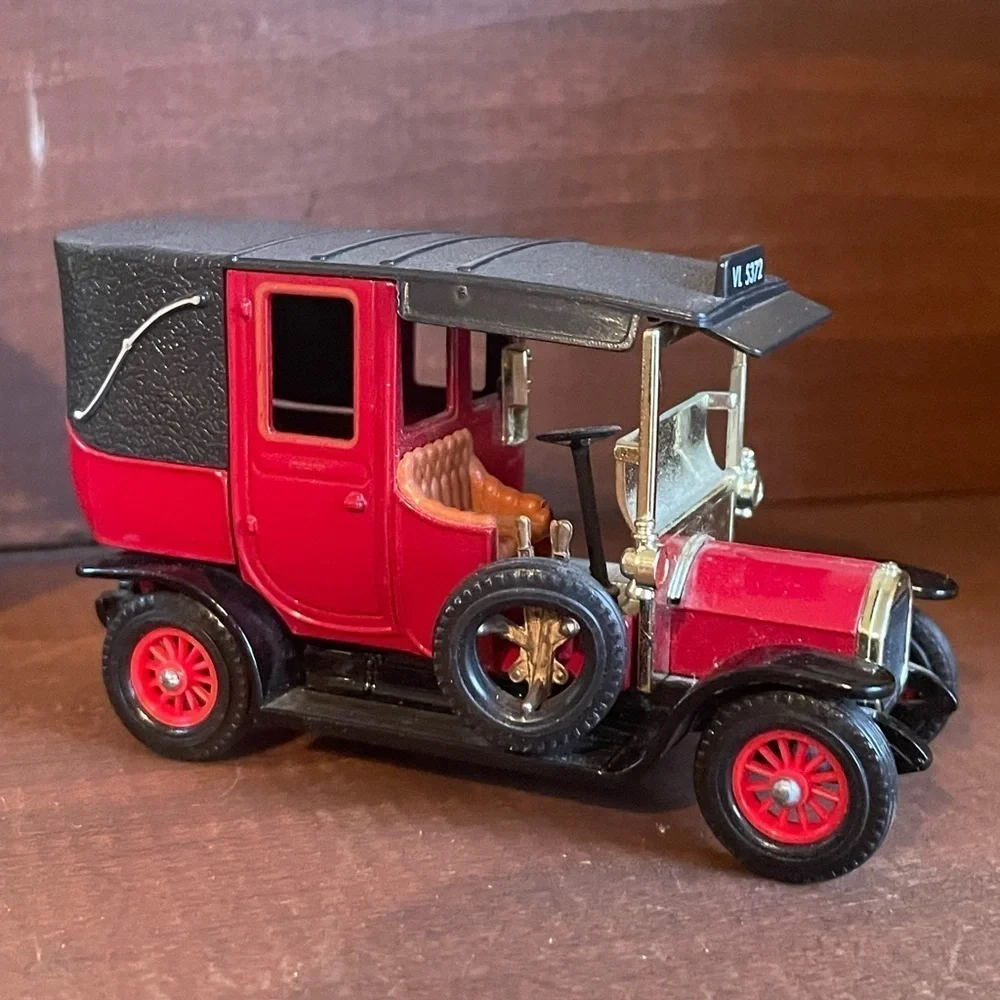 MATCHBOX vintage 1907