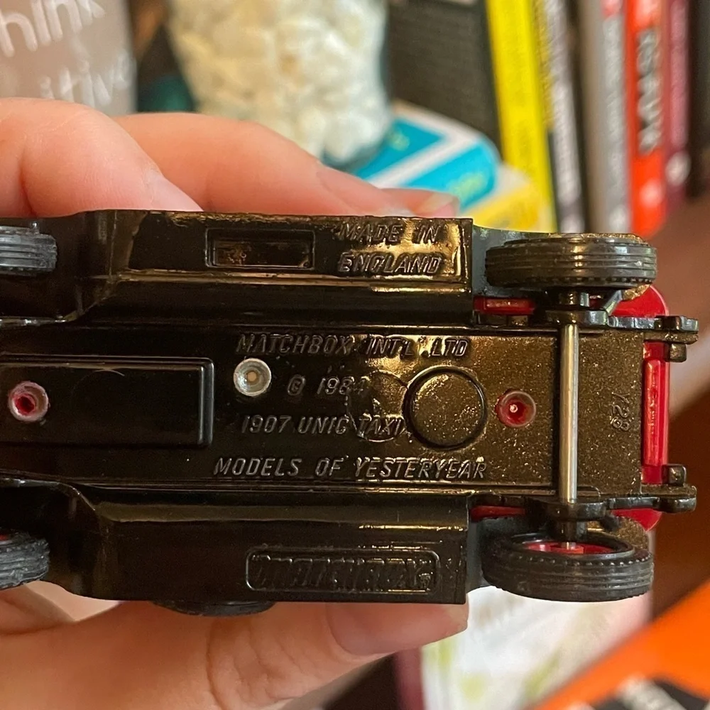 MATCHBOX vintage 1907