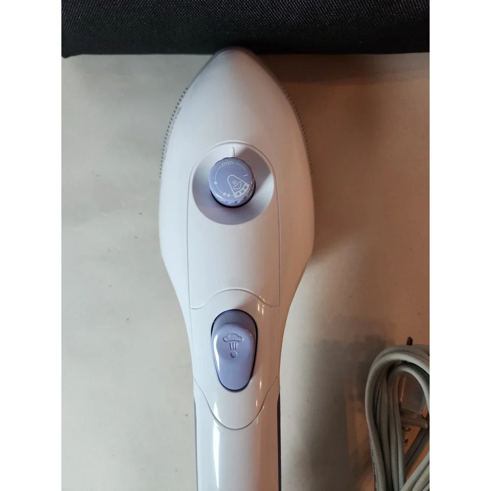 Rowenta DA75 Steam N Press Compact Travel Iron + Case 120/240 Dual Voltage EUC