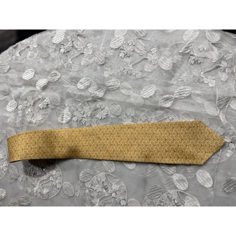 Hermès men tie