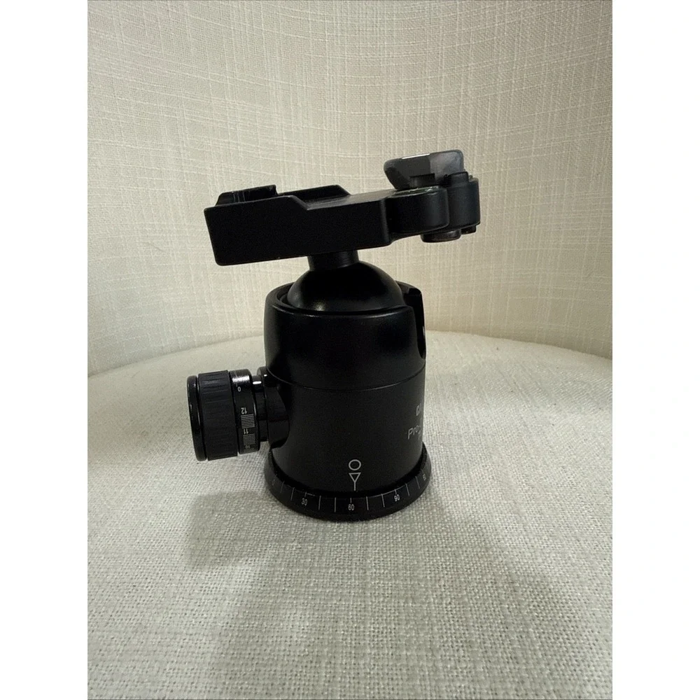 Calumet 7048 Pro-D Series Ball Head Mount Bracket Needs Plate‎
