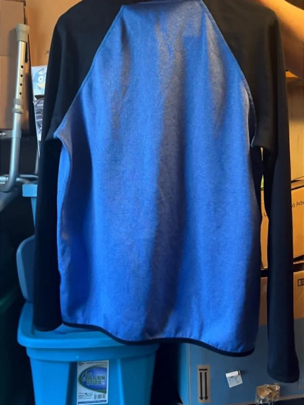 nike thermal fit hoodie large very nice
