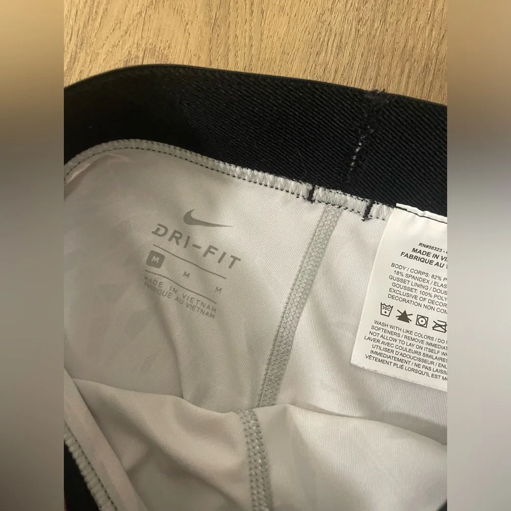 Nike pro leggings