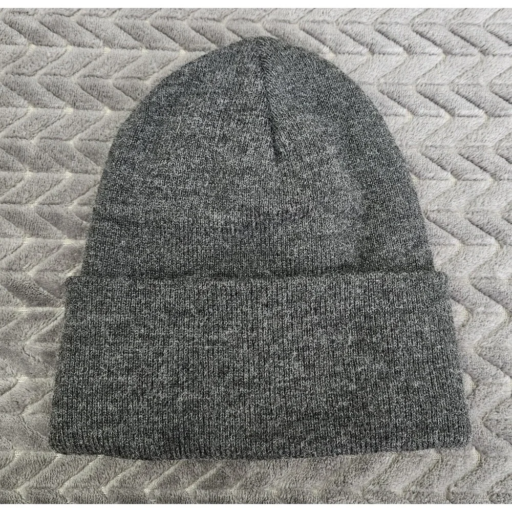 Carhartt Acrylic Knit Cuffed Logo Patch‎ Hat Beanie One Size Warm Winter Cap