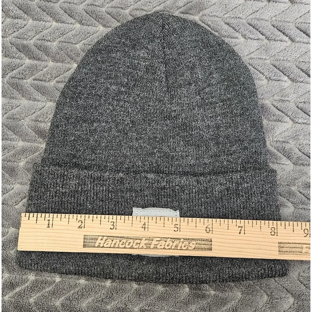 Carhartt Acrylic Knit Cuffed Logo Patch‎ Hat Beanie One Size Warm Winter Cap