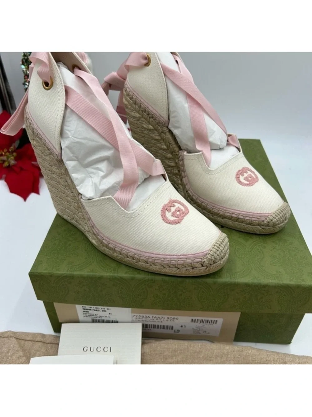 Gucci box brand