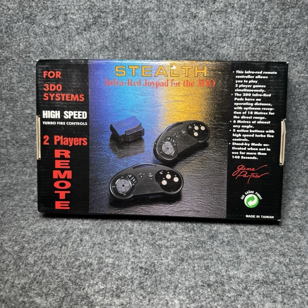 Stealth Infra-Red Joypad‎ Controller for the Panasonic 3DO Complete in Box