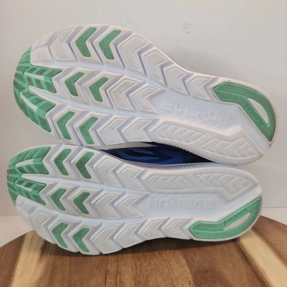 Saucony kinvara women