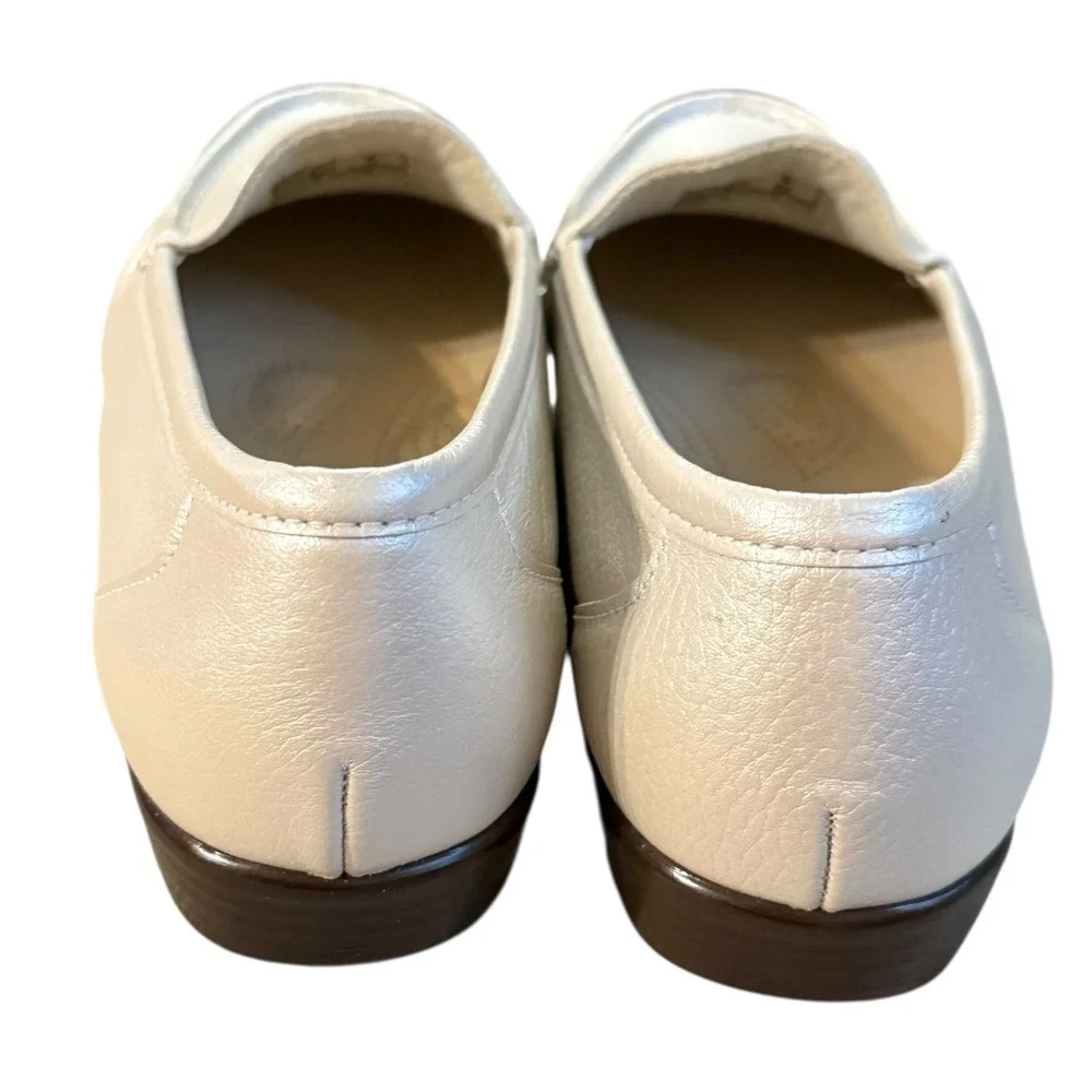 SAS simplify moccasin