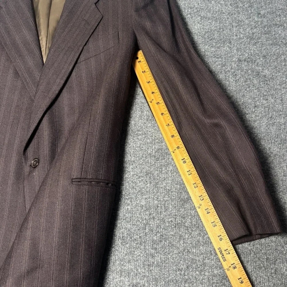Emanuel Ungaro Uomo Brown Pinstripe Virgin‎ Wool Blazer Saks Fifth Avenue 42L IT