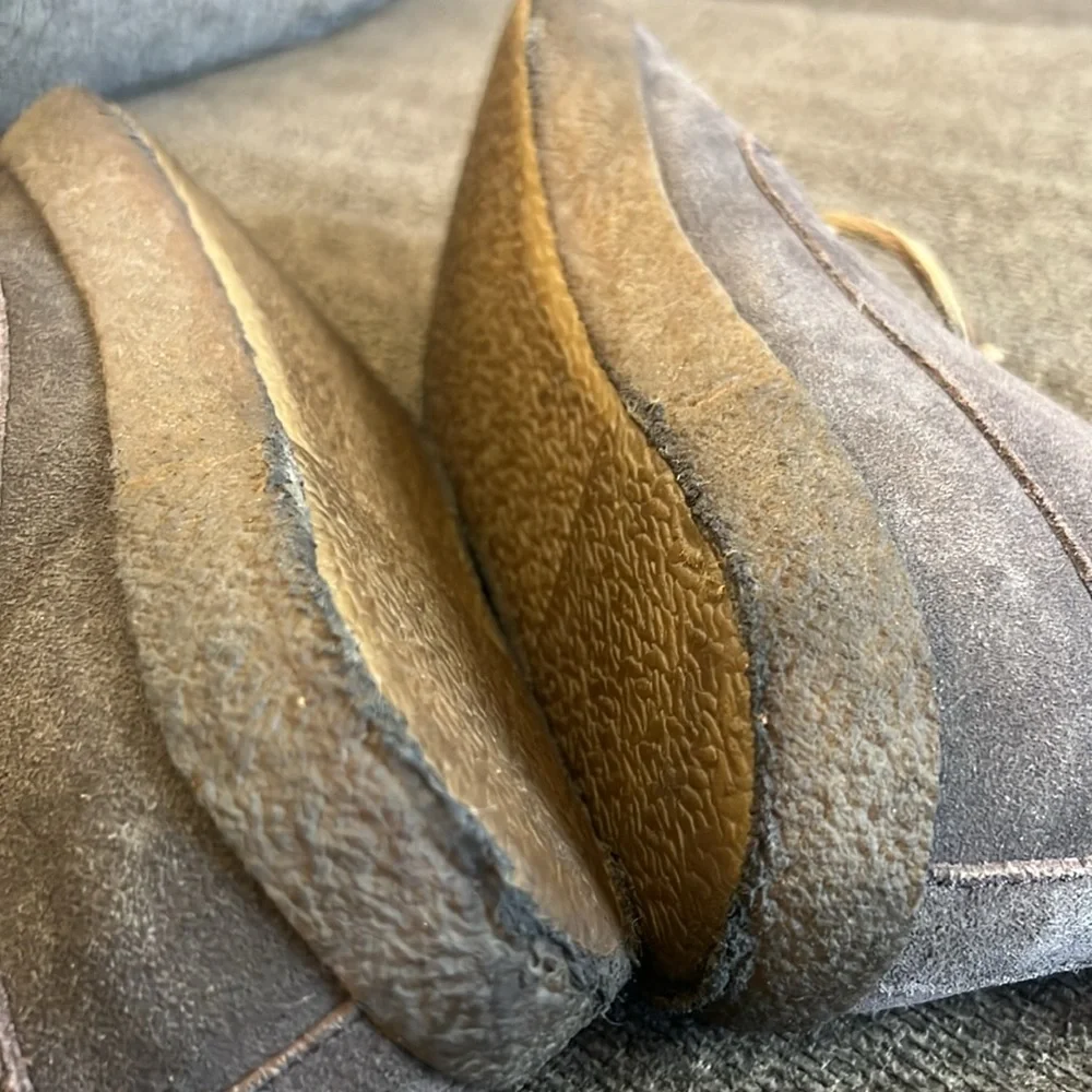 SeaVees men suede