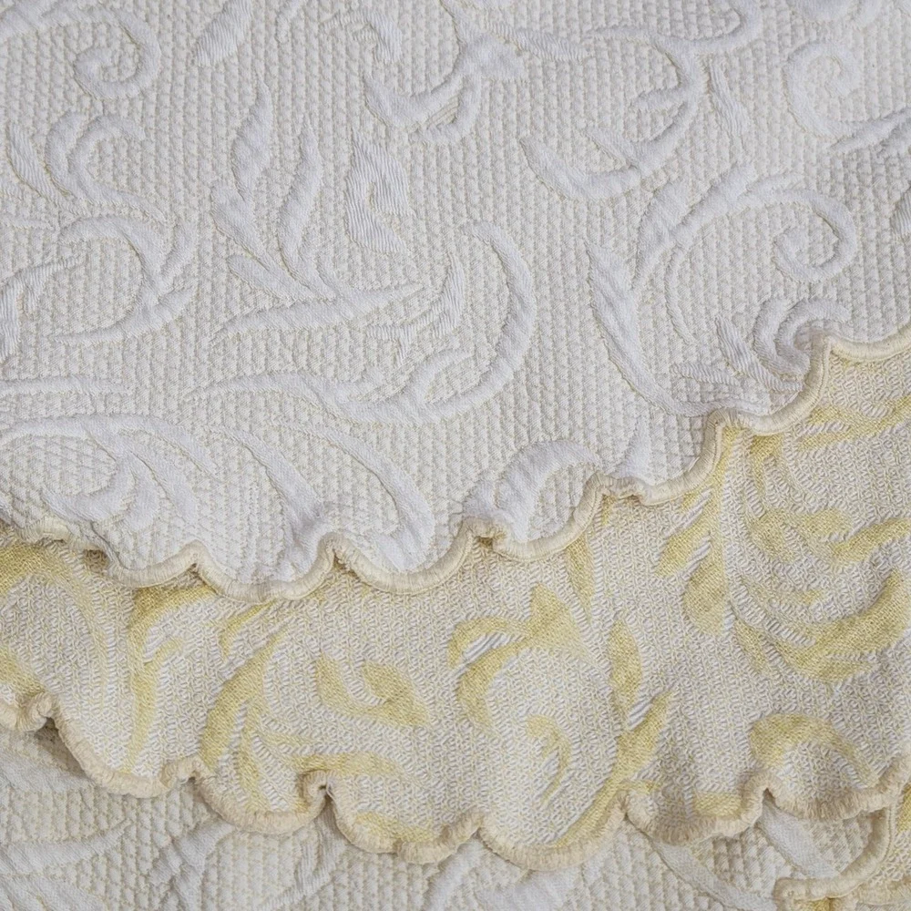 VTG Peacock Alley Bedspread Full‎ Matelasse White Yellow Portugal 100% Cotton