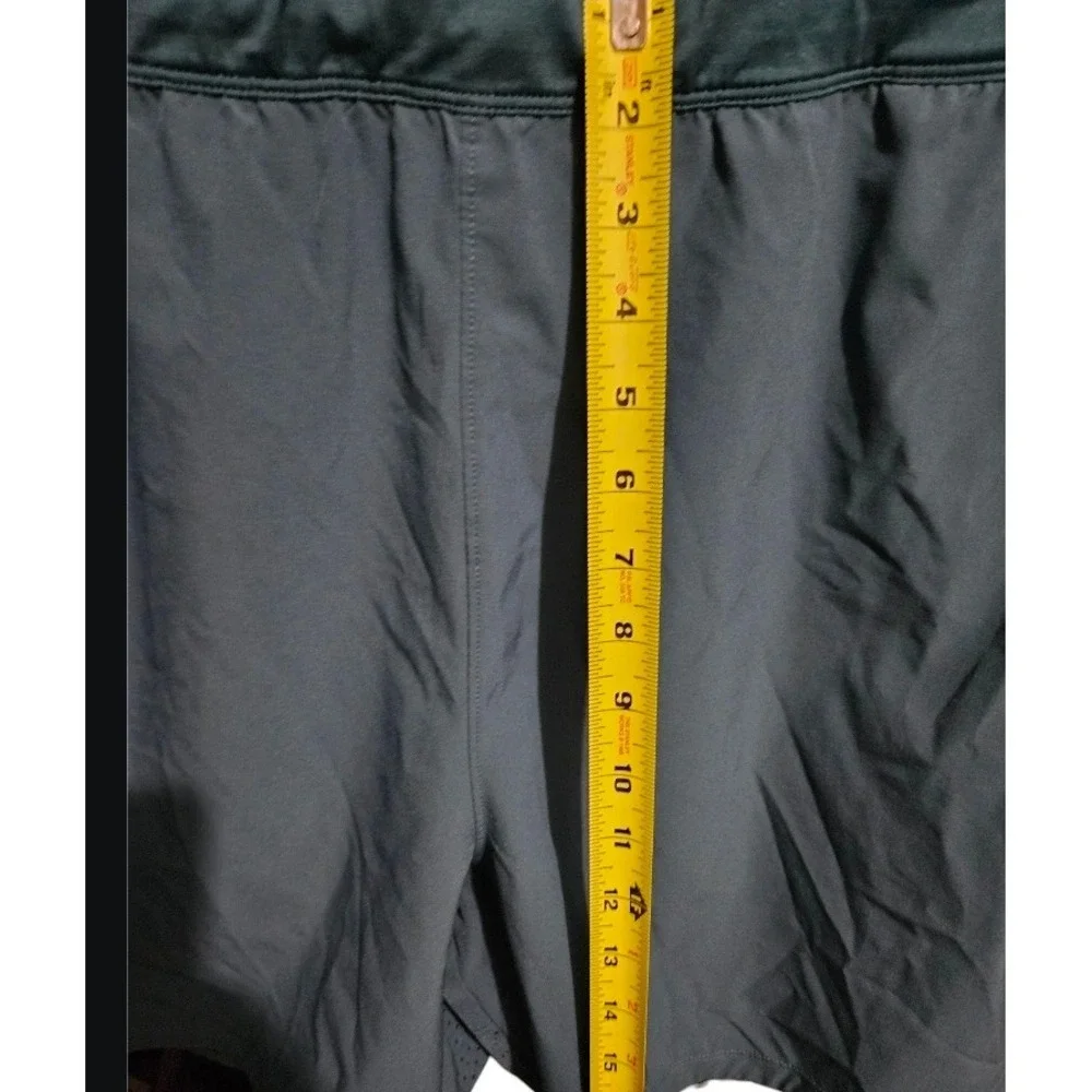 Under Armour pocket inseam