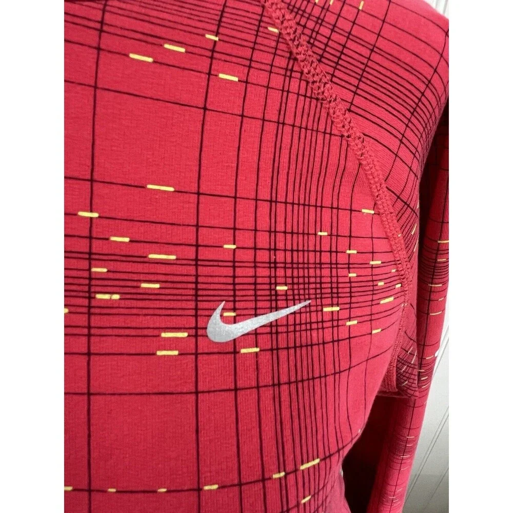 Nike look stylish
