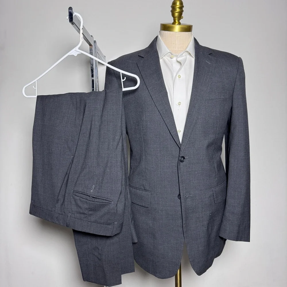 Jos. A. Bank Suit Mens 40L 32x29 Grey Solid Wool Tailored Fit‎ Two Button