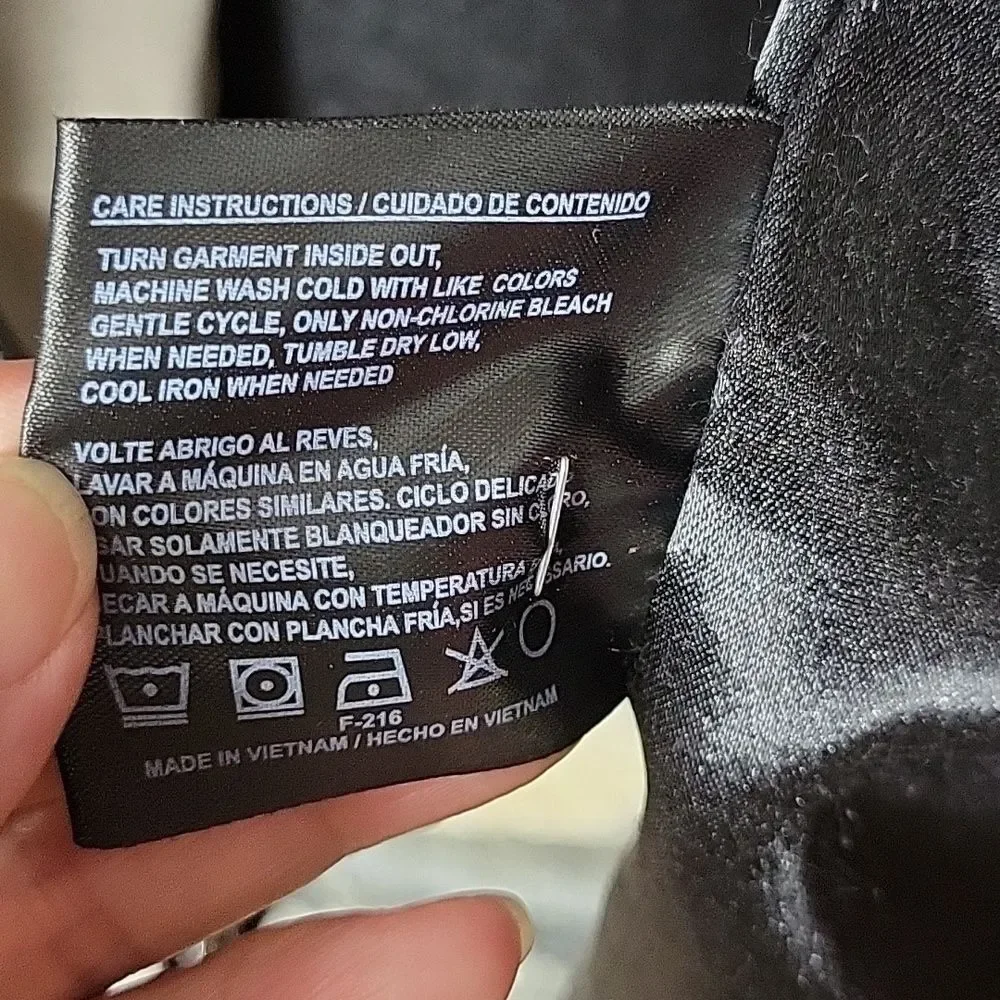 The Limited casual inches 25