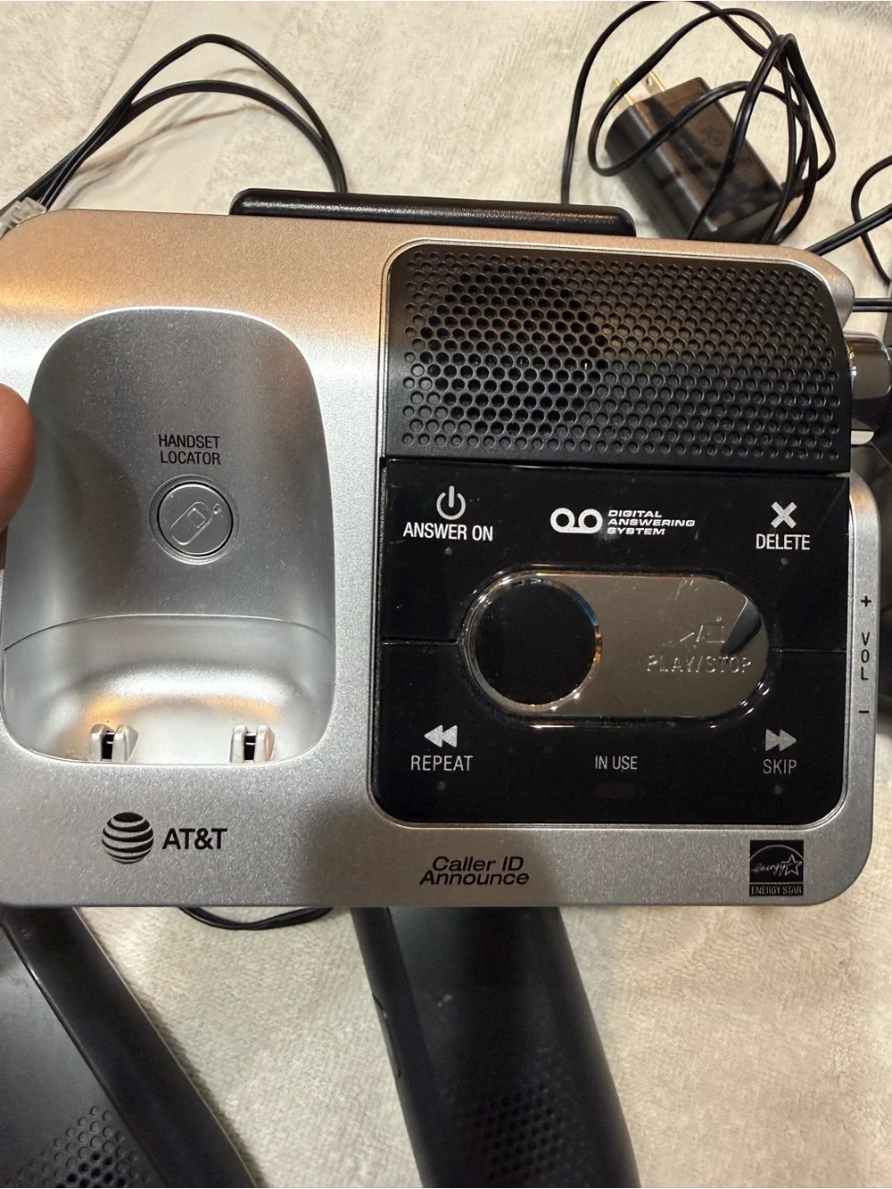 AT&T cordless phone
