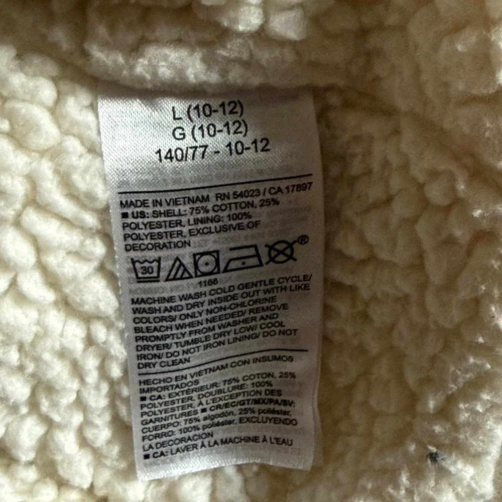 Old Navy from manufacturer
