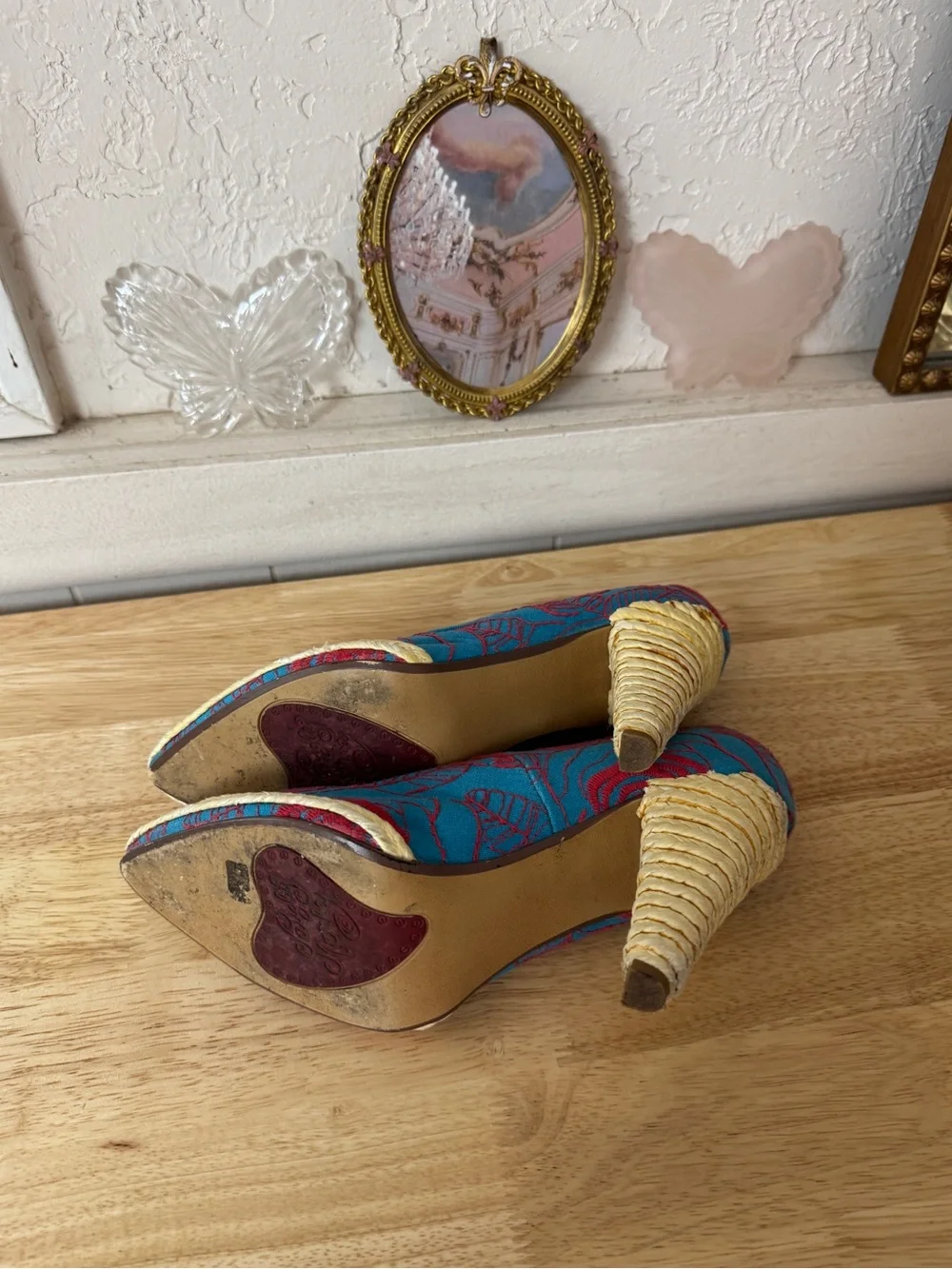 2000’s Naughty Monkey Floral Embroidered Canvas Chunky Pumps Size 6.5 Y2K Indie