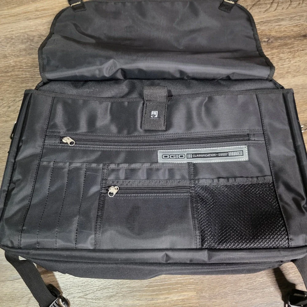OGIO Unisex OS Laptop‎ Messenger Bag Black Sunovion Corporate Travel Briefcase