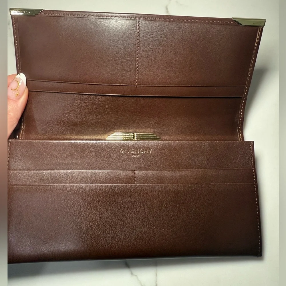 VTG Authentic Givenchy Long Leather Kiss-Snap WALLET, With COA