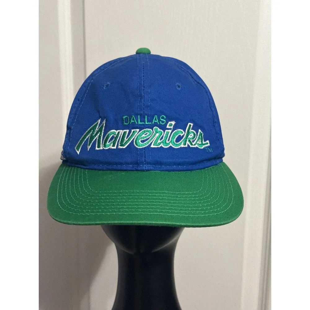 Vintage 90s Dallas Mavericks Snapback Hat Sports Specialties NBA Mavs Cap Retro