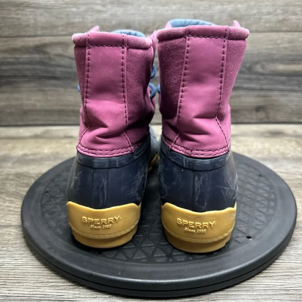 Sperry girl port