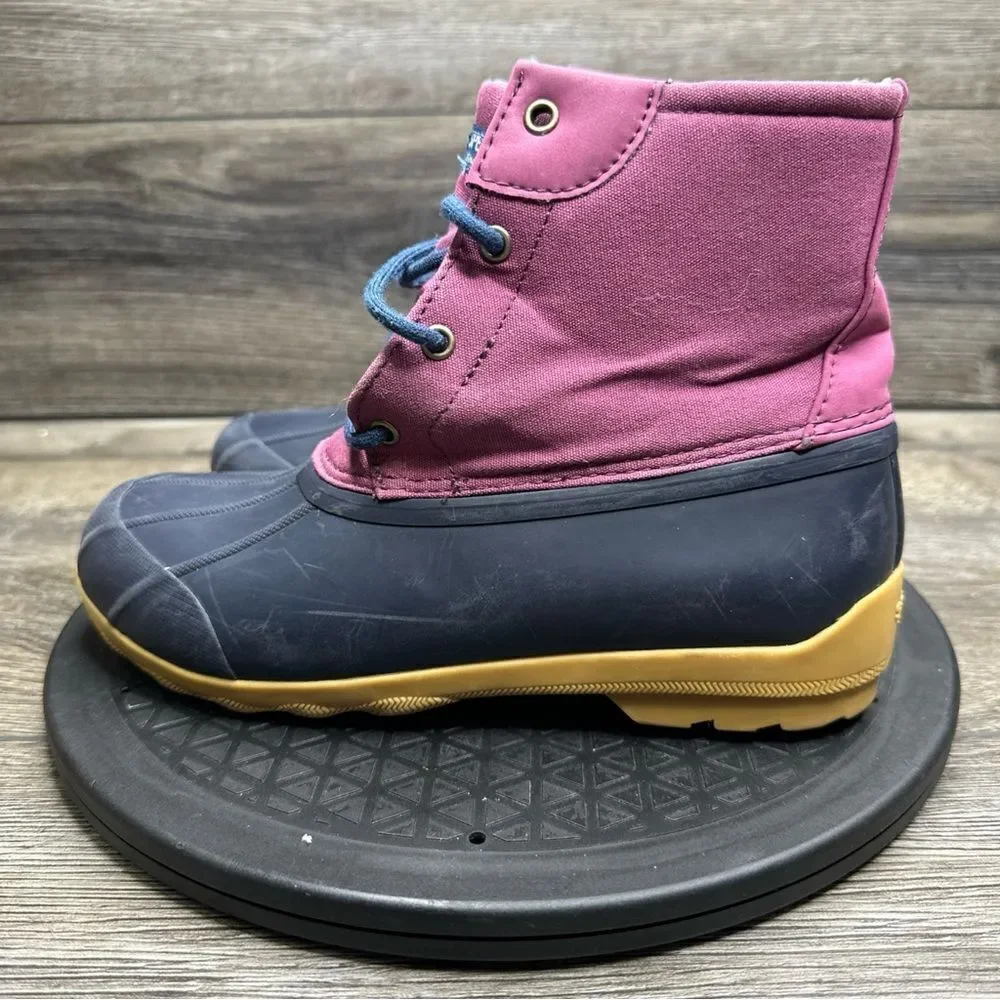 Sperry girl port