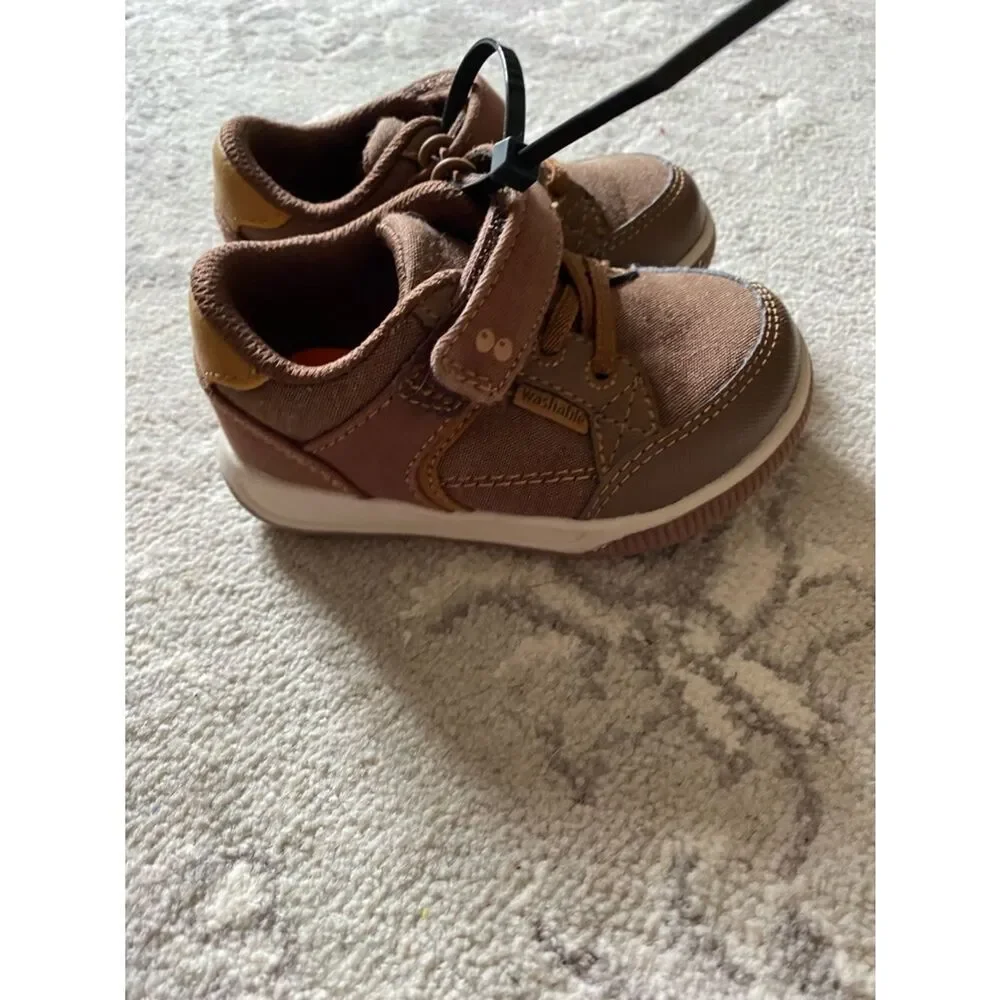 Stride Rite soft brown