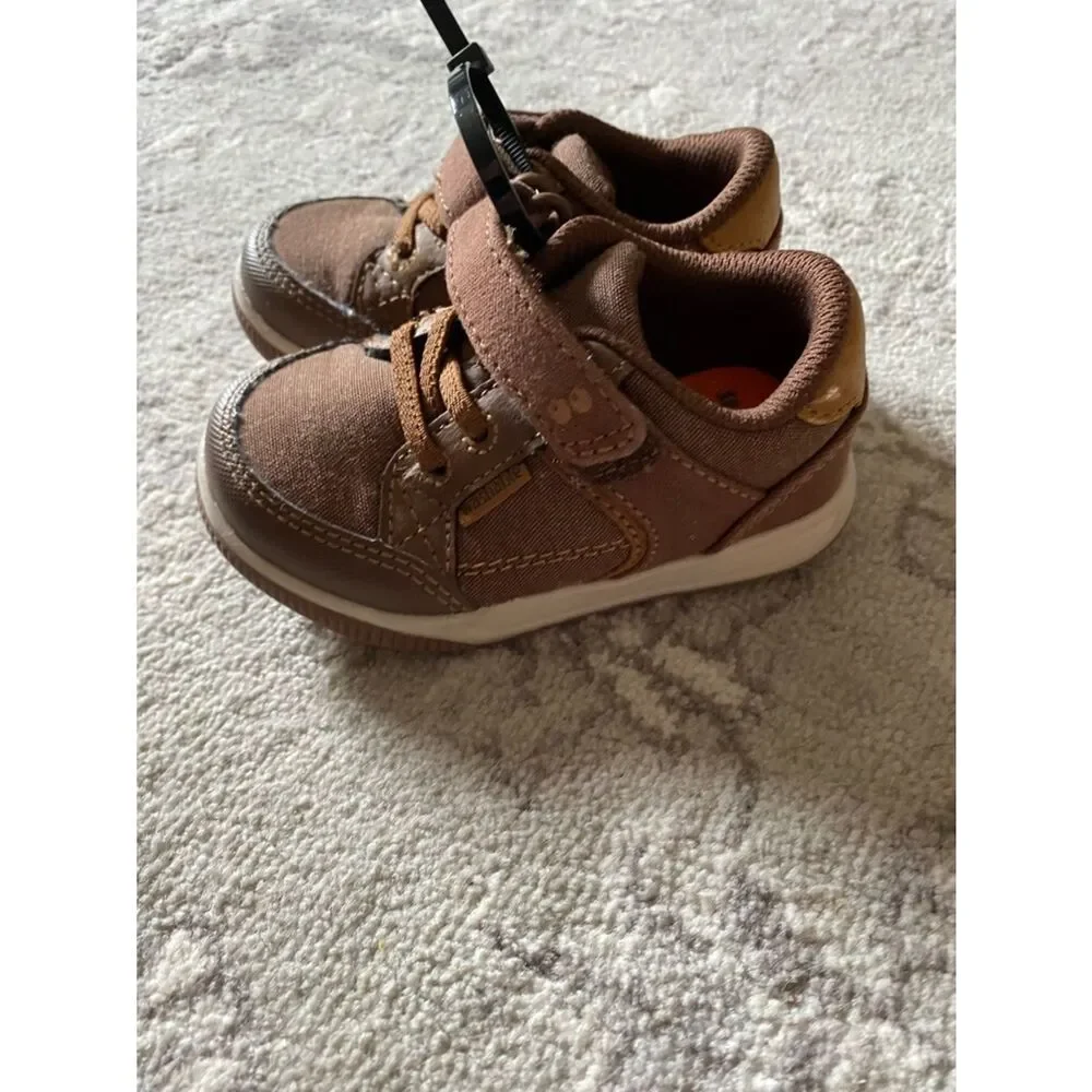 Stride Rite soft brown
