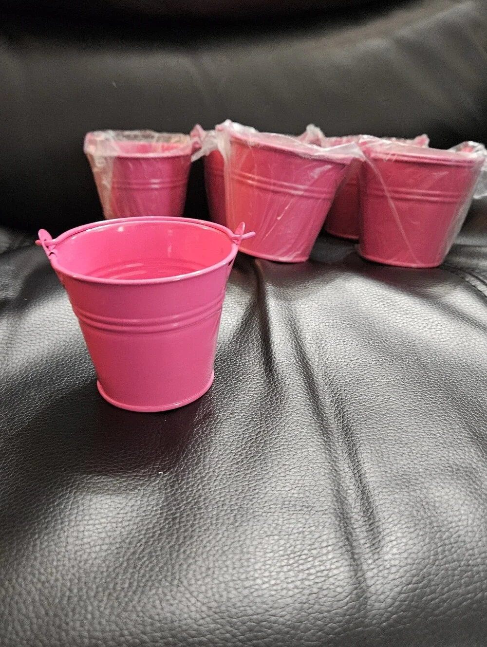 N/A bright pink