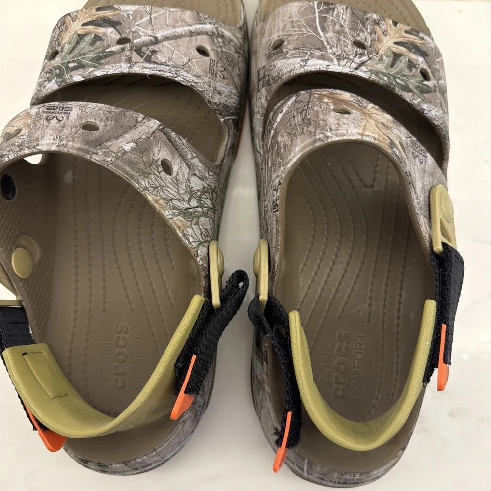 Crocs Classic All-Terrain 12 Realtree Edge Camo Sandals Men's Camouflage Slides
