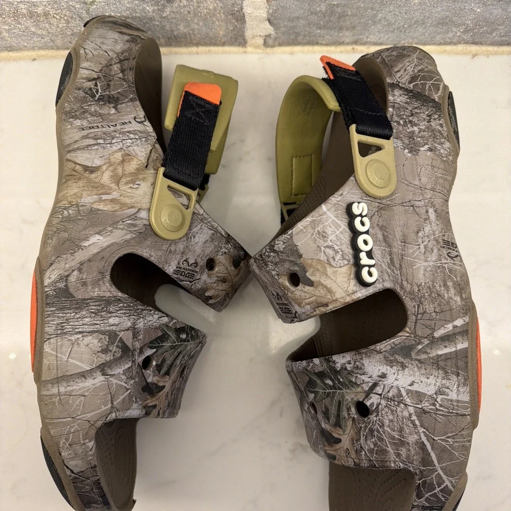 Crocs Classic All-Terrain 12 Realtree Edge Camo Sandals Men's Camouflage Slides