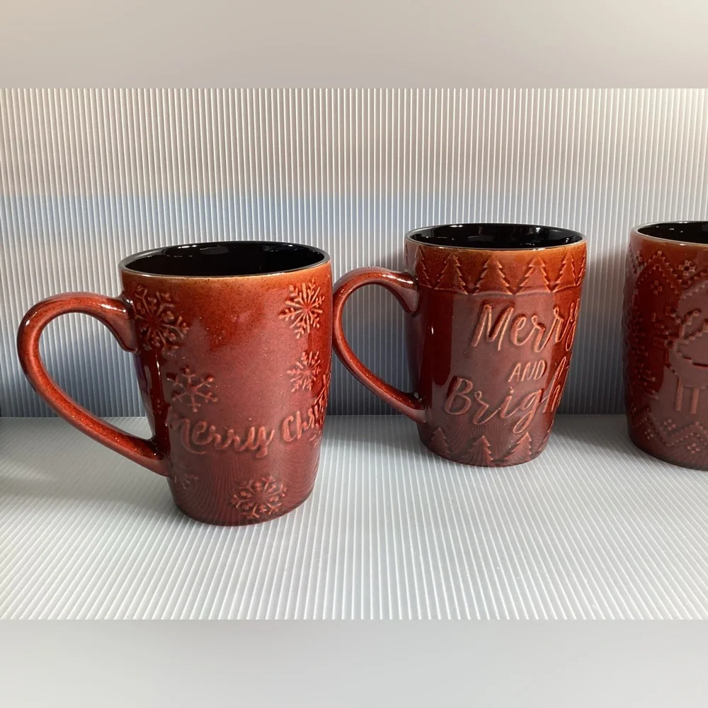 Set of 4 Pfaltzgraff Red Christmas Ceramic Mugs
