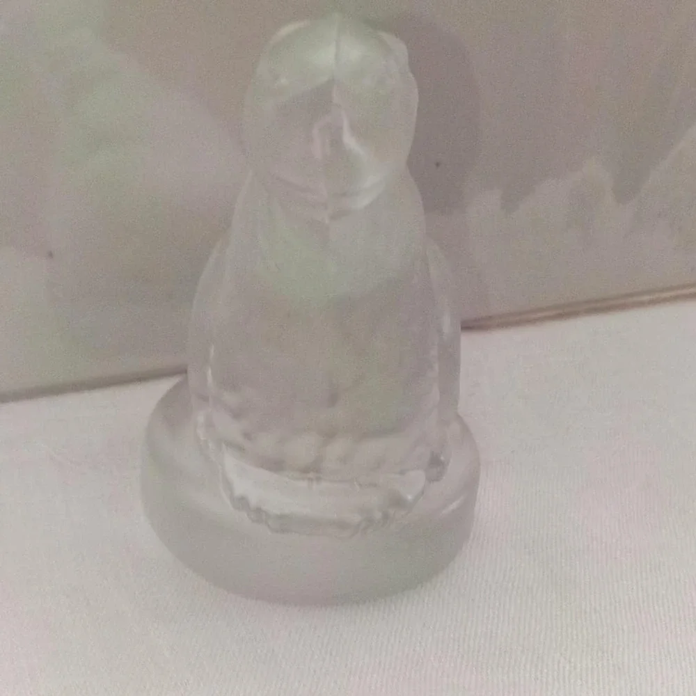 Vintage Crystal Frosted Glass Polar Bear Figurine 3