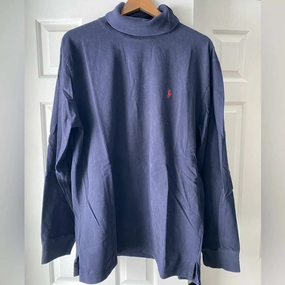 ‘90s Style Polo men’s turtleneck. Size Large. Navy blue.