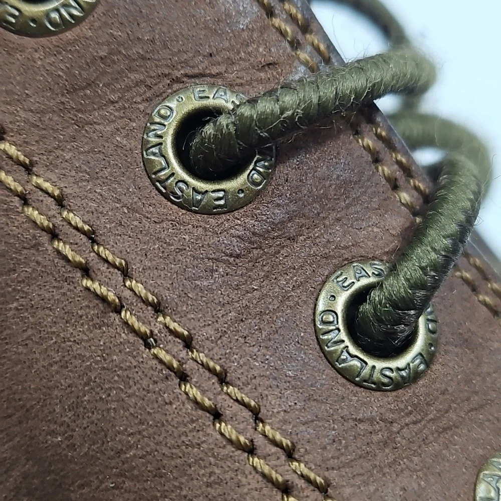 Eastland Seneca Camp Brown Leather Moc Toe Lace Up Classic Chukka Ankle Boot