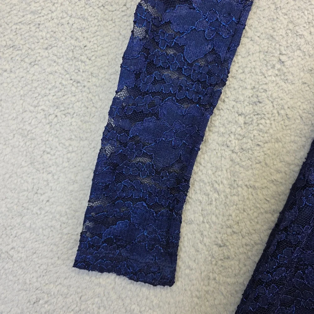 Trixxi Dress Womens XS‎ Blue V Neck Lace Overlay Keyhole Back Cocktail Night Out