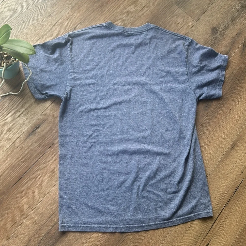 Disney Snow White Shirt ! Large