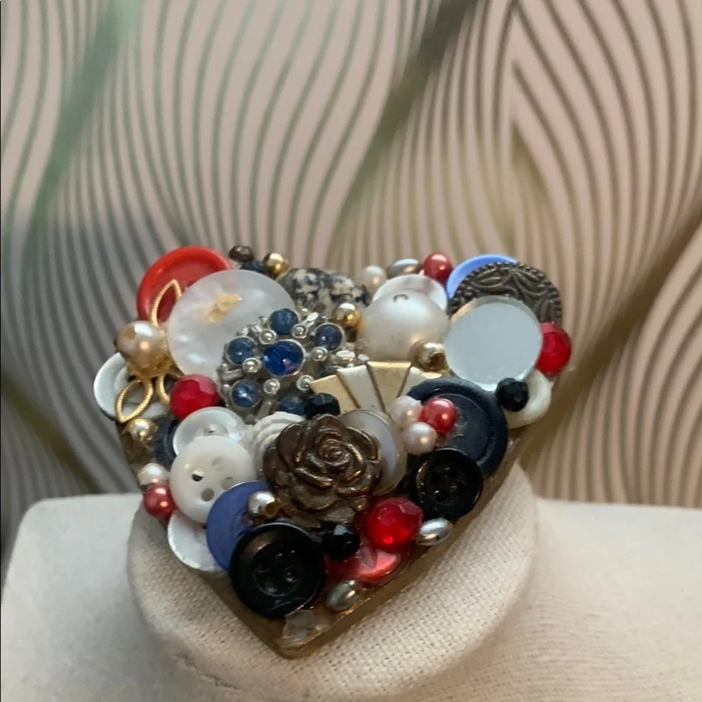Heart-Shaped Multicolor Brooch